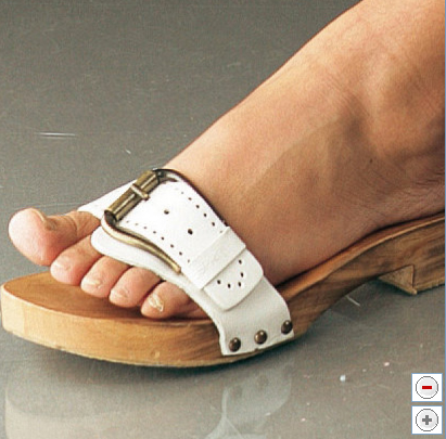 steve madden 2 strap sandals